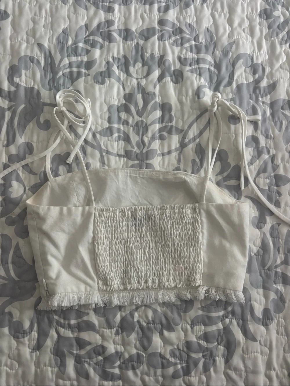 Vestique Blue Blush White Tie-Shoulder Fringe Crop Top